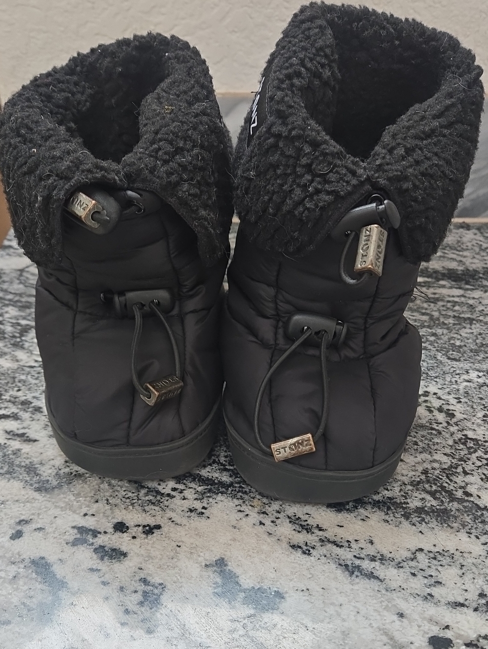Stonz Puffers Booties L Toddler